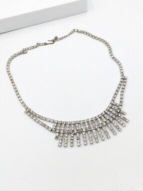 Vintage rhinestone diamante fringe bib necklace  READ